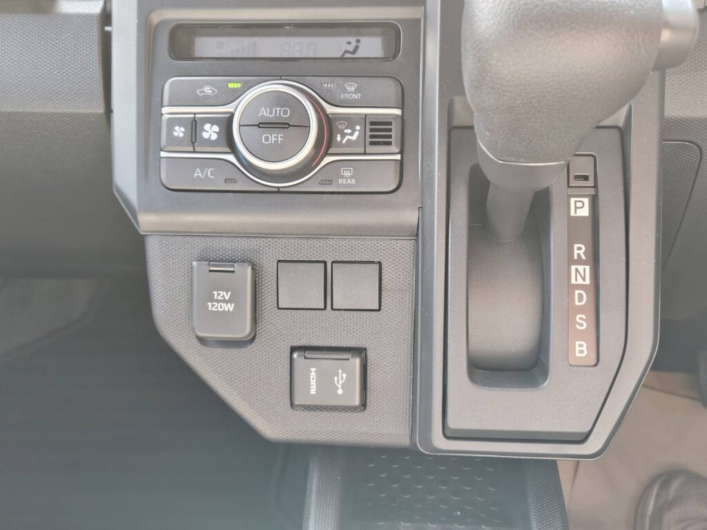 フラット7滋賀 大津市 T様 タフトX 納車