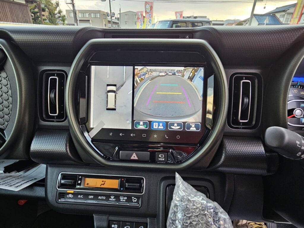 スズキ ハスラータフワイルド4WD ナビゲーション周り